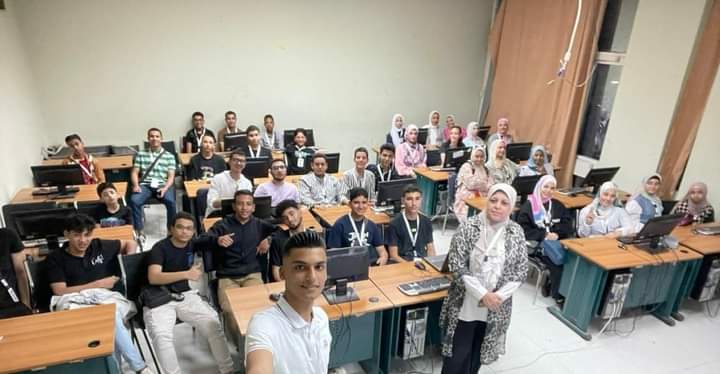 23 مشارك من الوادي الجديد بالمعسكر التدريبي لمبادرة طور وغير