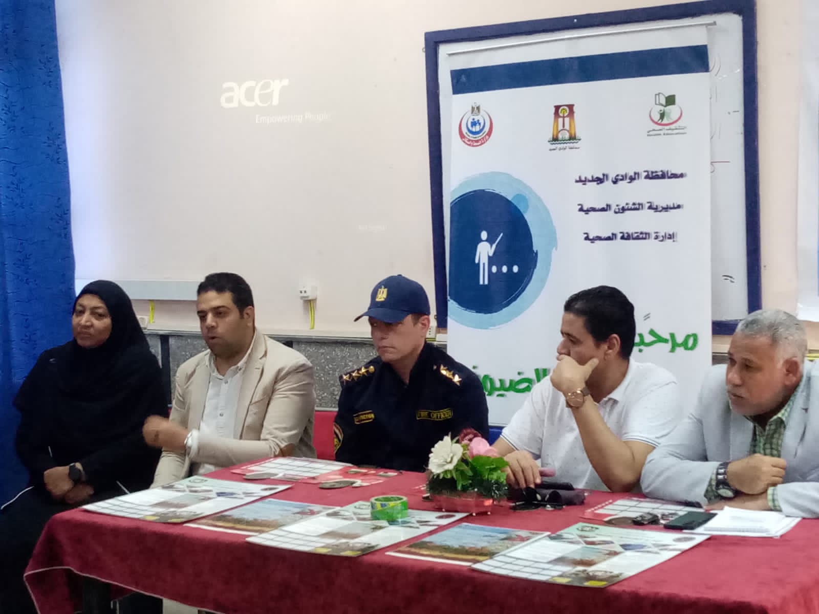 ندوات للتوعية بمخاطر حرق مخلفات النخيل