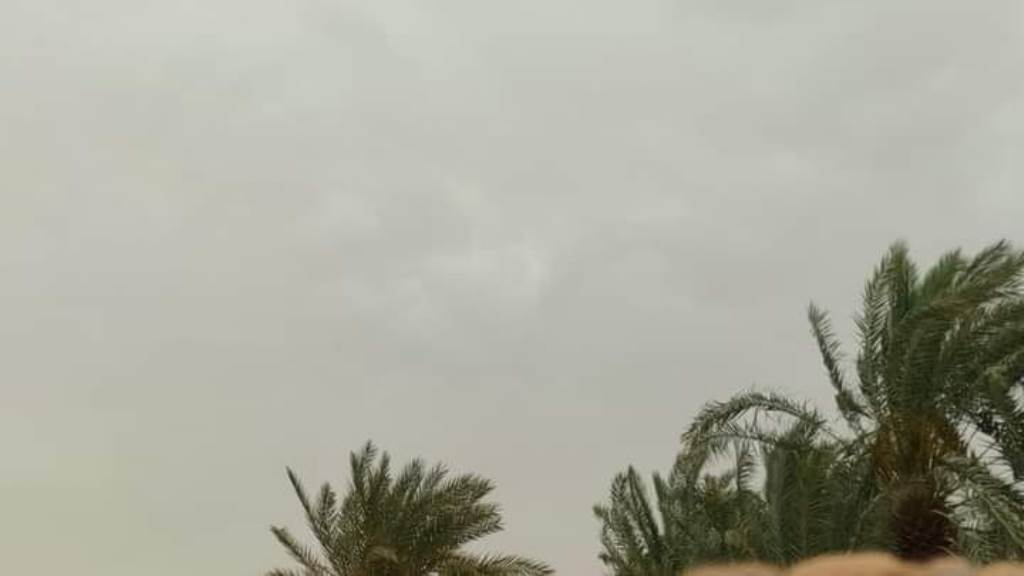 عواصف ترابية بالوادي
