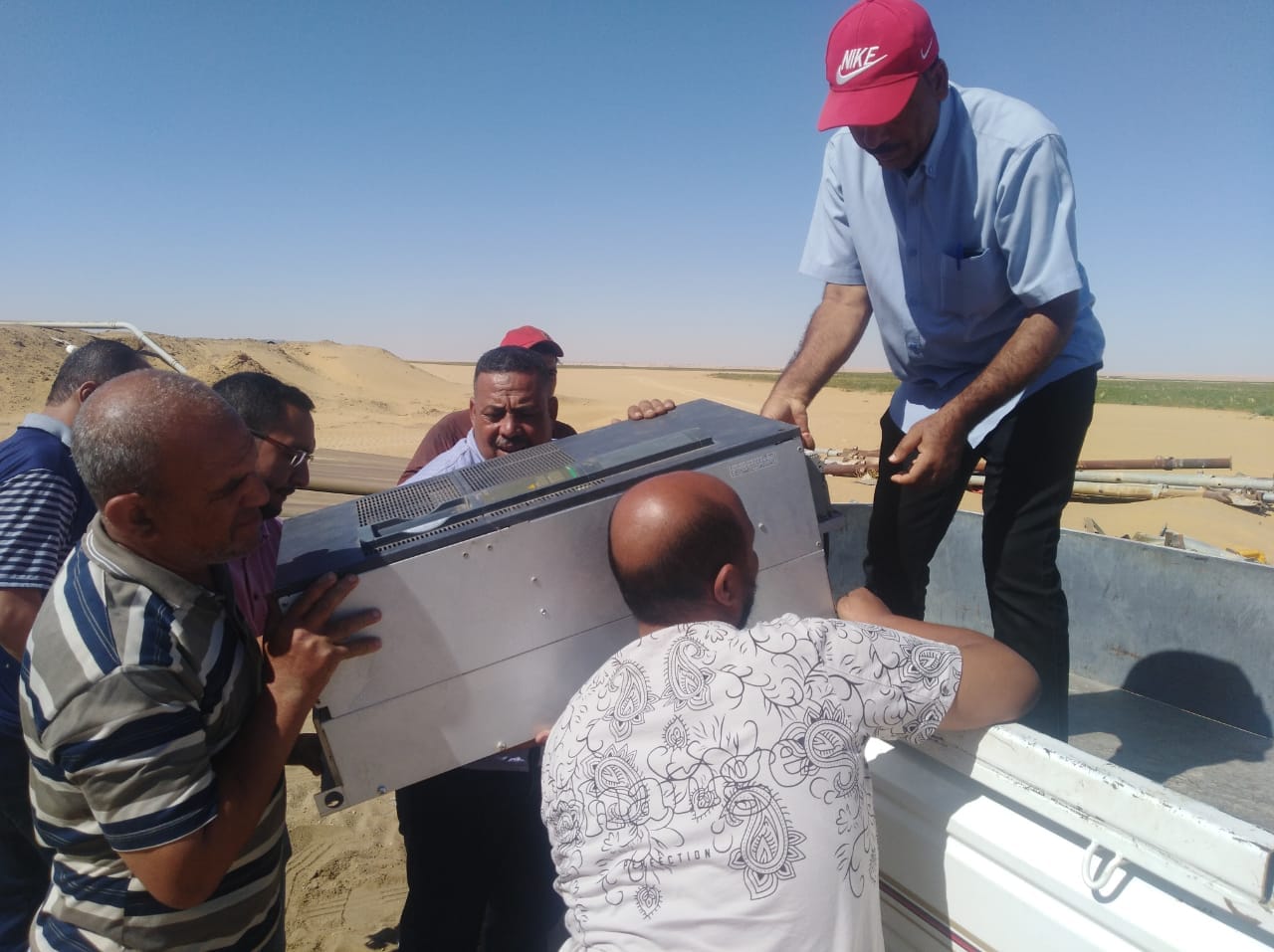 حملات ضد المتقاعسين من سداد مستحقات الدولة بالفرافرة