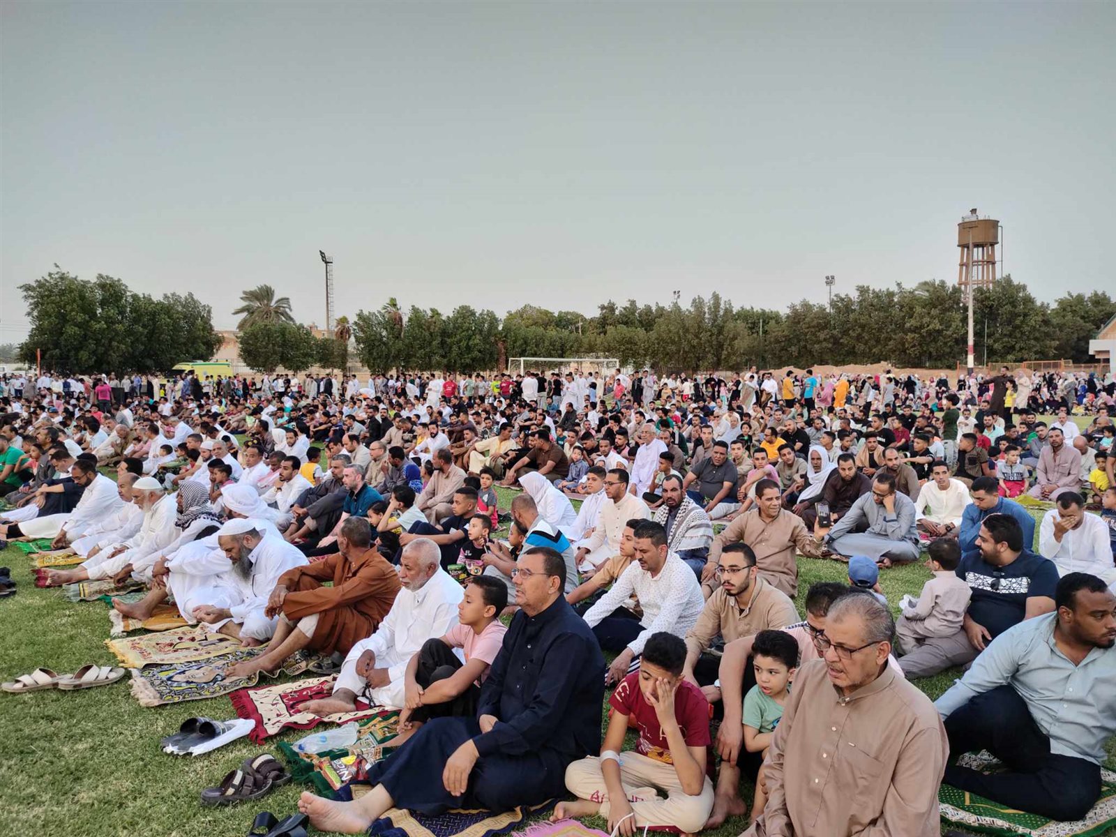 صلاة عيد الأضحى المبارك بساحات الوادي الجديد (4)