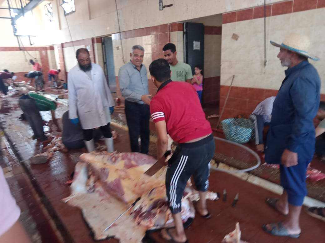 اقبال مواطني الوادي الجديد لذبح الأضاخي لليوم الثاني (2)