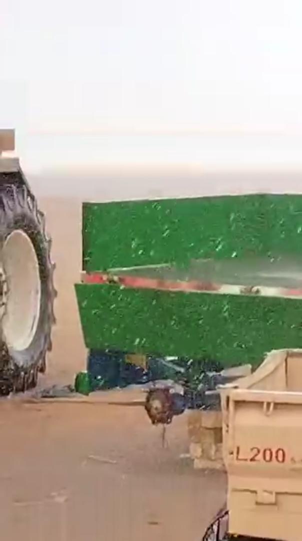 سقوط امكار بمفيض باريش بالوادي الجديد (9)