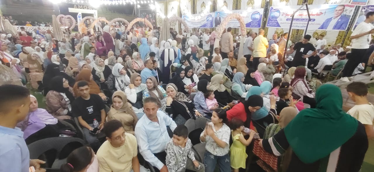 6e1db6fd-a724-46de-bf5b-b16c3649080b