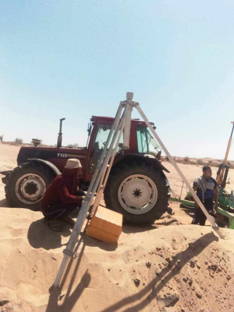 جانب من المعدات المضبوطة