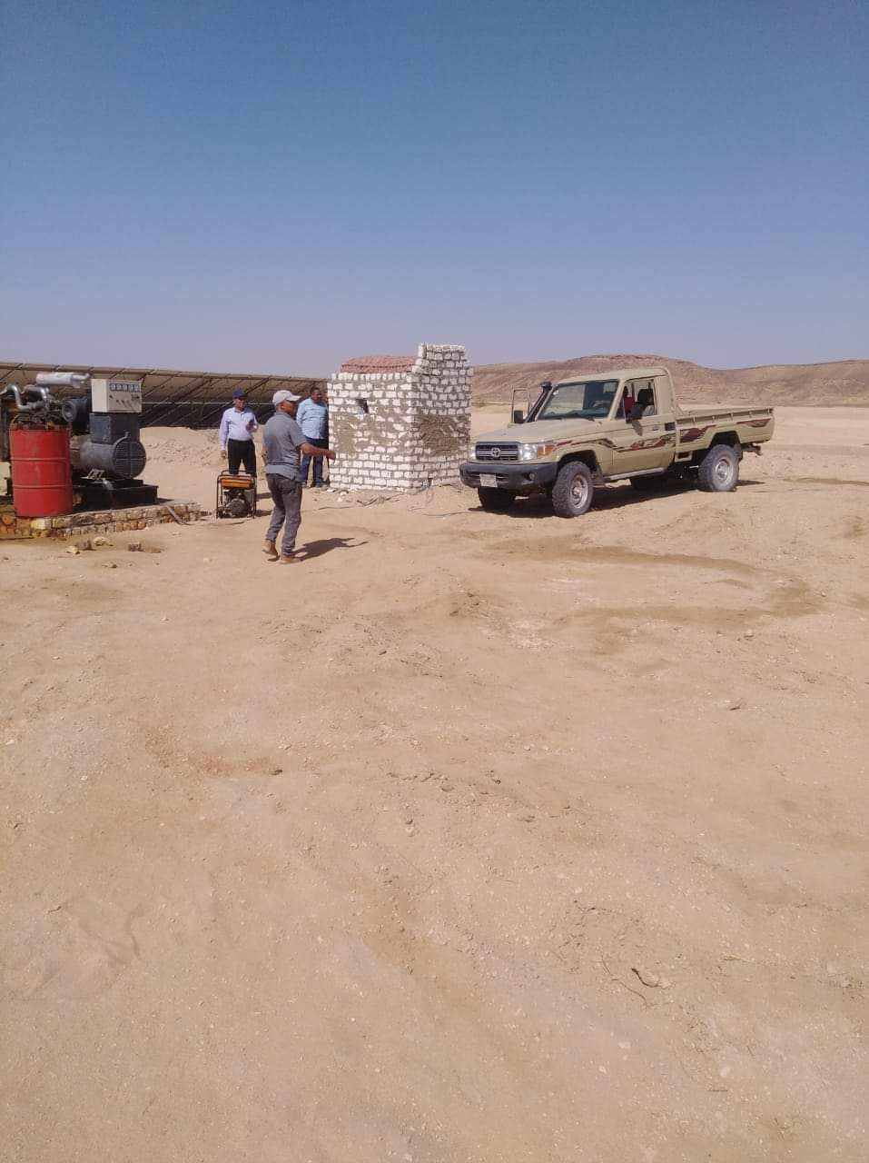 حملة للتحفظ على معدات المتعدين على املاك الدولة بالوادي الجديد (4)