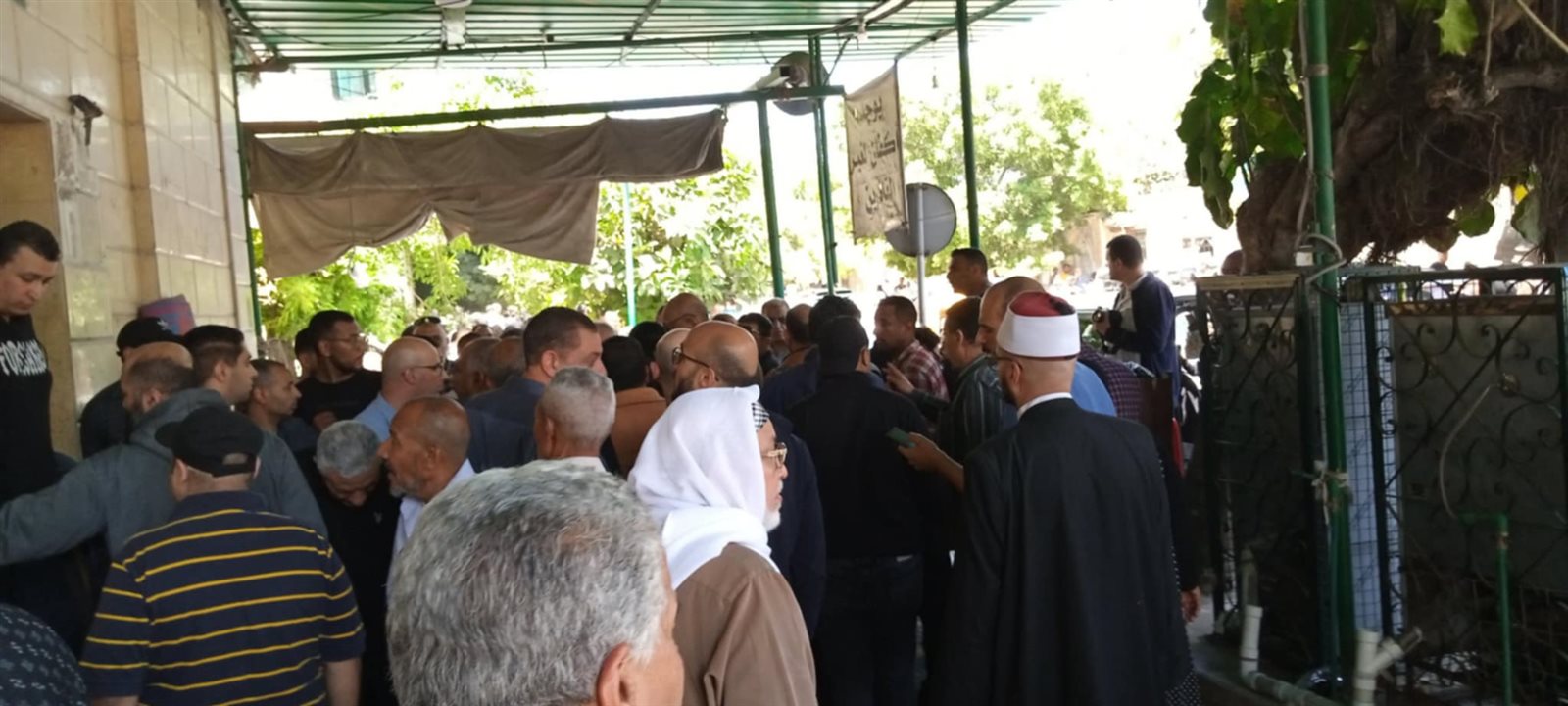 152871-تشيع-جثمان-الفنان-نعيم-عيسي-من-محافظة-الإسكندرية