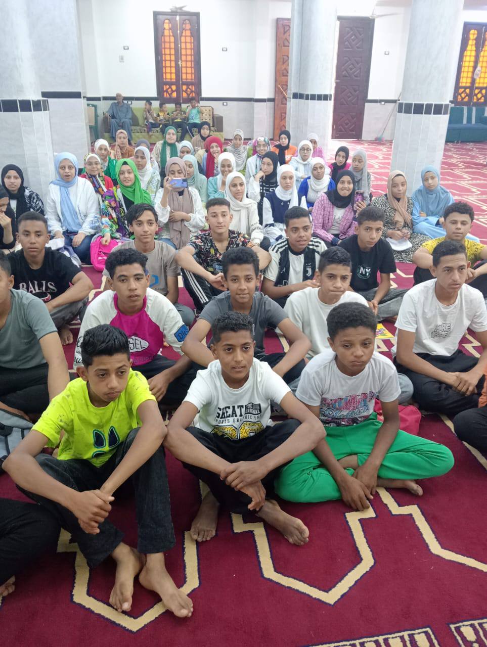بدء برنامج المراجعات النهائية بالمساجد لطلاب الشهادة الإعدادية بالوادي الجديد (3)