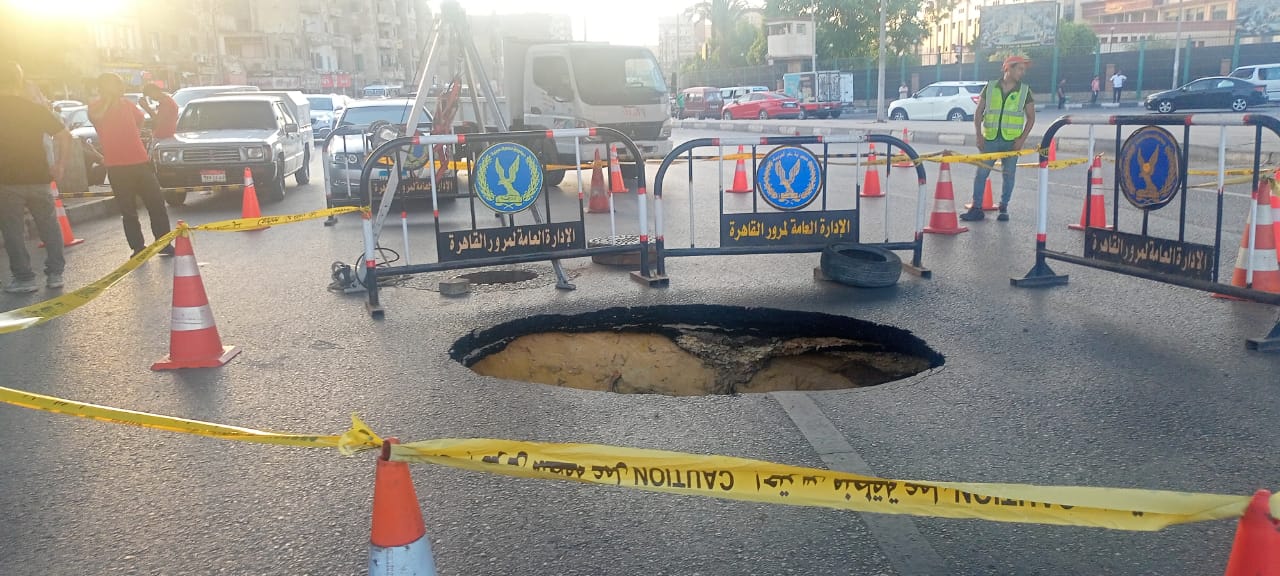 145338-هبوط-أرضي-بميدان-التجنيد--(2)