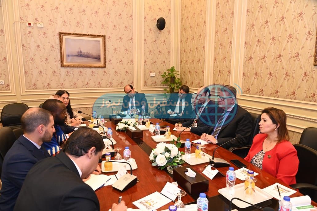 13d73c49-4bdd-415e-ba78-4984f0cbb2aa