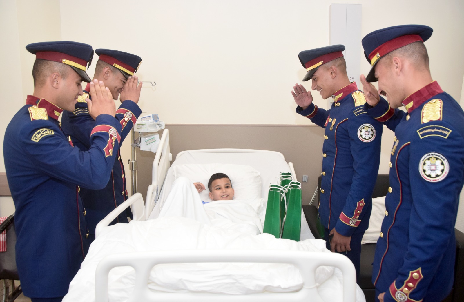 f8e55b13-a150-4f4b-8728-dd939e961e3a