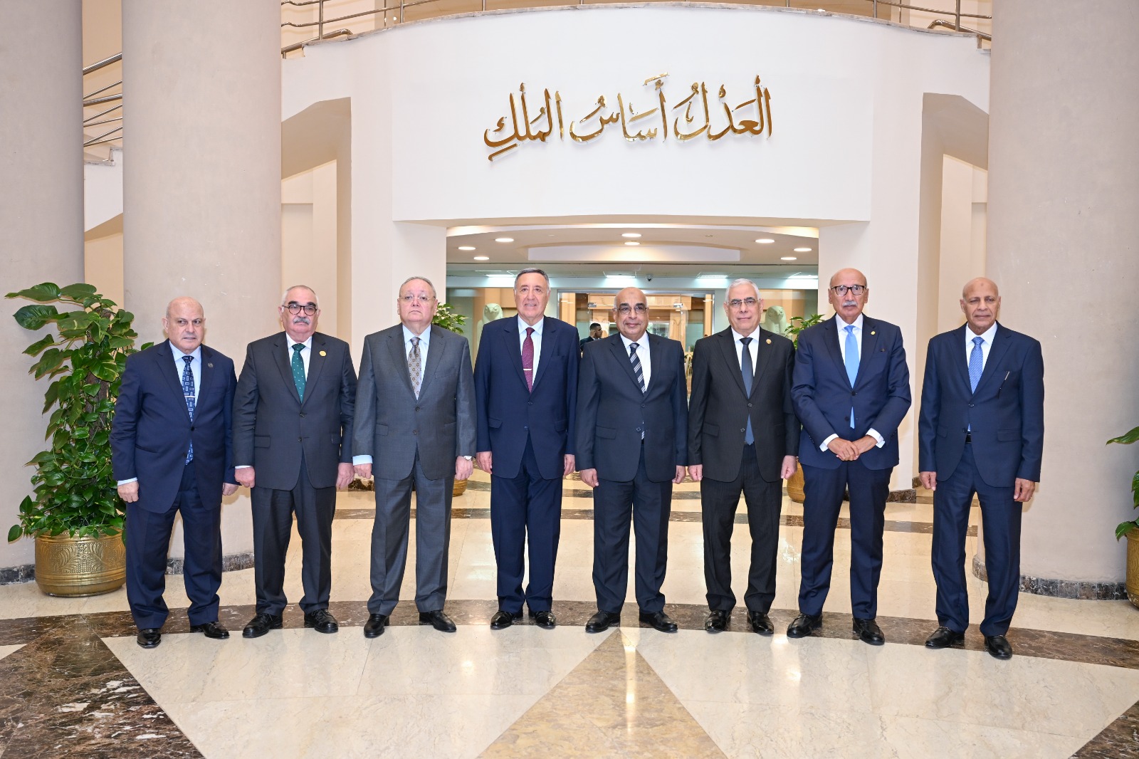 b93b5899-e7a5-465d-8e10-6674f87d4873