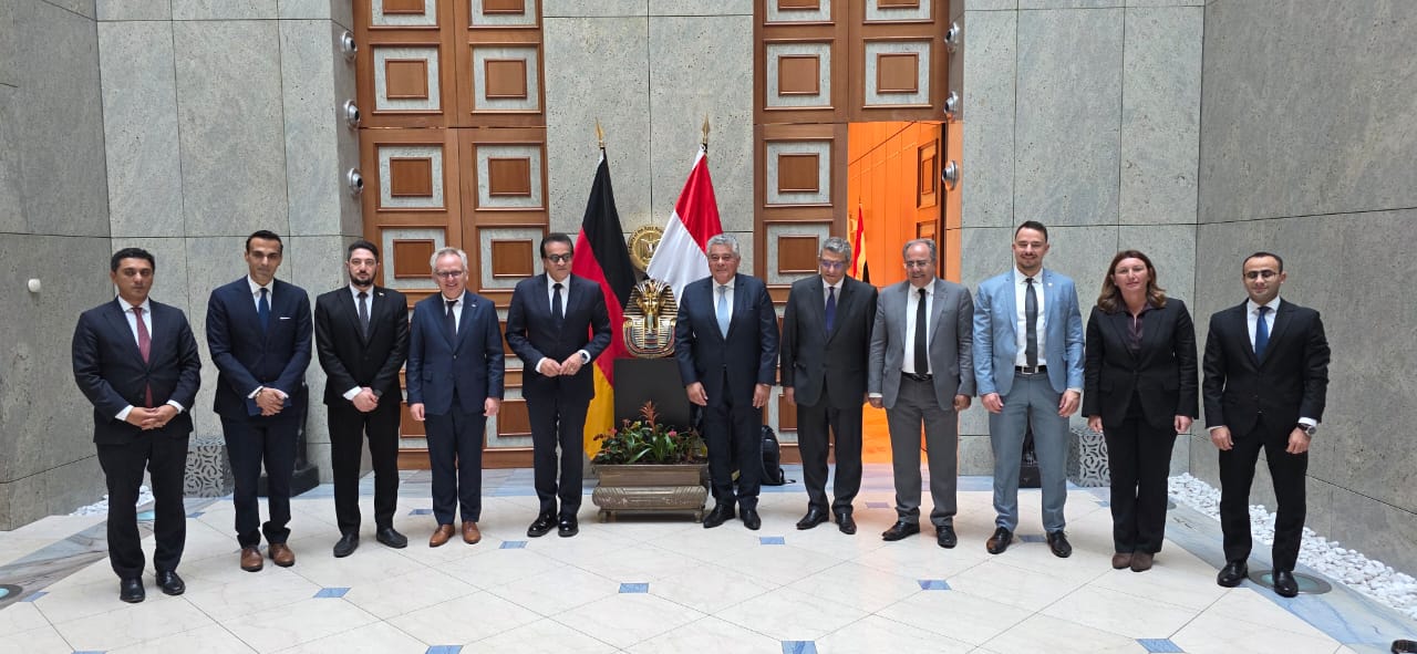 e8ad728c-de47-4e3e-84a5-685e41ac337b