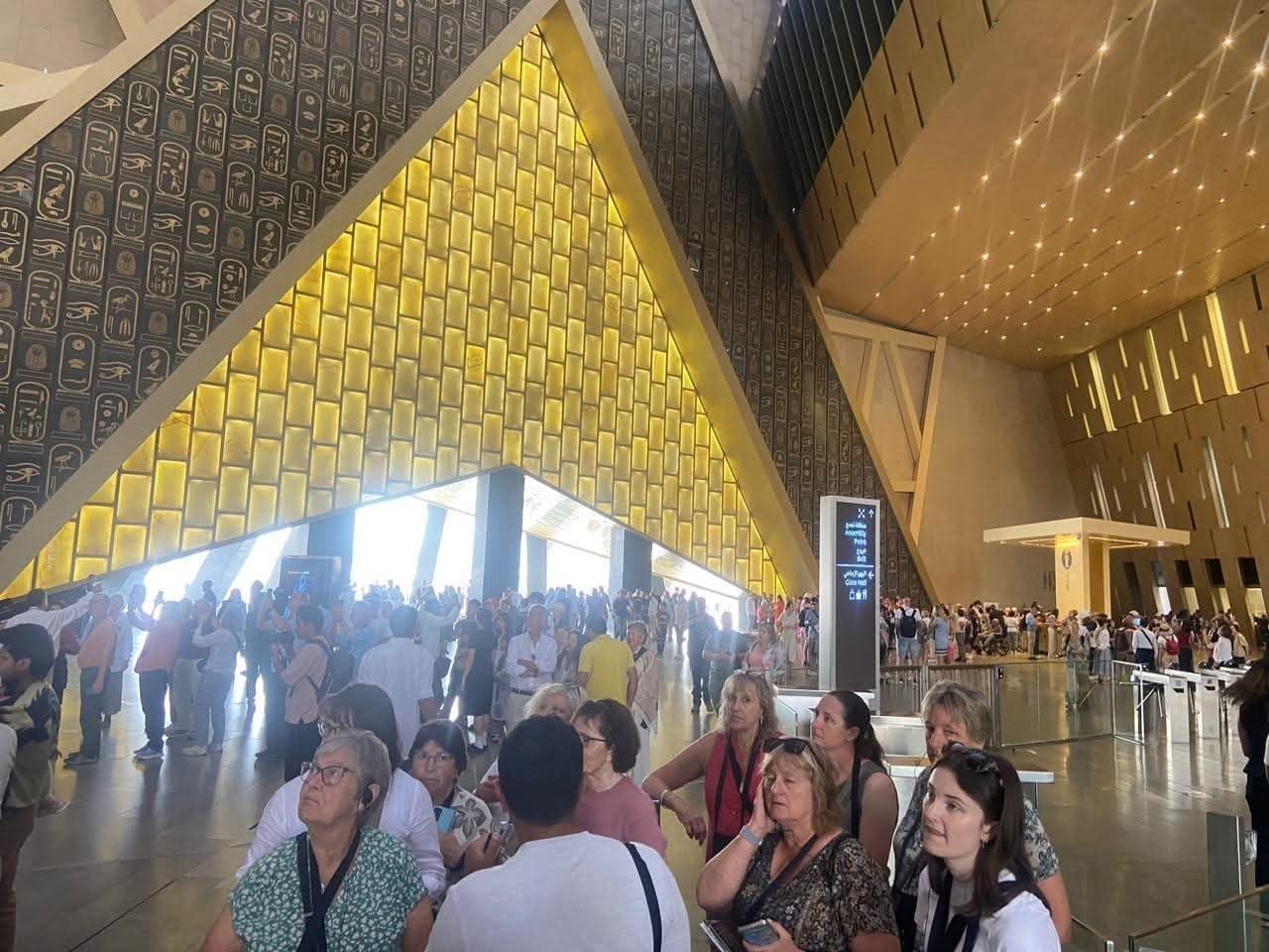 576774210_831983895873111_4588135909664542726_n