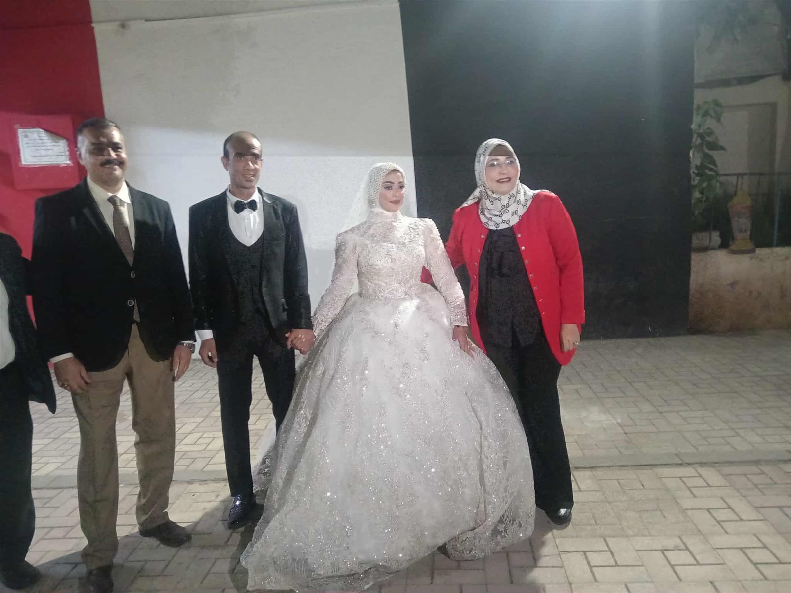 1000284193_864_064210