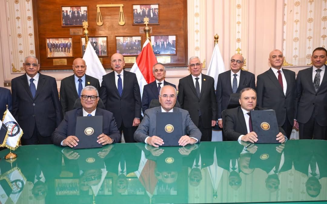 4f52d9c5-142a-417d-b2ed-3818deb32f59