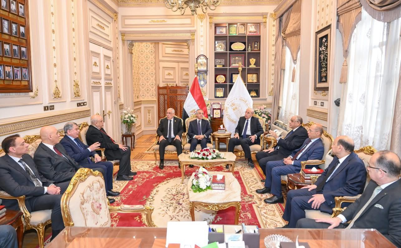 5b3da009-2fe3-4533-bec8-d3cf526d88ab