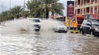 تعطيل الدراسة بسبب الأمطار الرعدية الغزيرة في الرياض وعدد من المناطق بالسعودية 