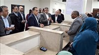رئيس الوزراء يتفقد مجمع خدمات المواطنين بقرية «الودي» بالصف.. صور 