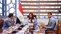 وزيرة التنمية المحلية تتابع موقف تنفيذ وتشغيل مشروعات الإدارة المحلية في "حياة كريمة" 