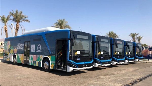 عاجل|| «النقل» تعلن عن حاجتها لسائقين وسائقات تاكسي وأتوبيس.. 