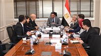 وزير الصناعة يبحث مع «لوريال مصر لصناعة مستحضرات التجميل» تعزيز صادراتها للأسواق الخارجية 