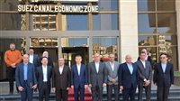 اقتصادية قناة السويس تستقبل السفير الصيني لبحث فرص الاستثمار وتعزيز التعاون الثنائي 