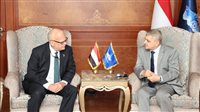 الفريق أسامة ربيع: قناة السويس أحد الشرايين الرئيسية النابضة لحركة التجارة العالمية 