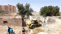 محافظ أسوان يتابع ملفات التقنين والتصالح لليوم الثالث على التوالي 